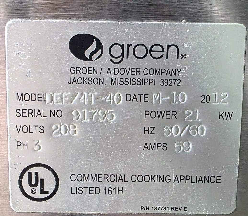 Used GROEN DEE/4T-40 Jacketed Steam Kettle 40 Gallons