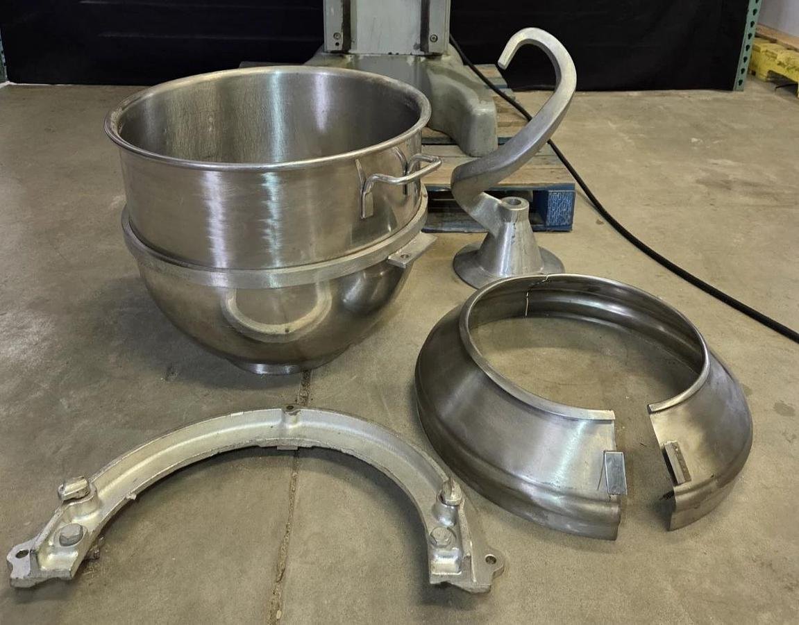 Used HOBART M802 80 QT Planetary MIXER 230V 1 Phase