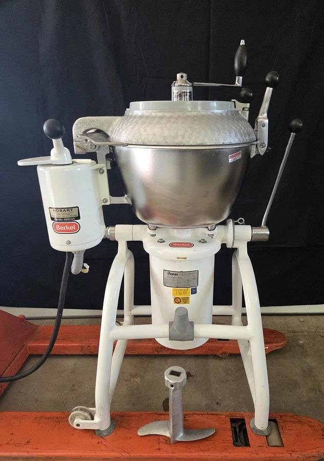 Used HOBART VCM25 Vertical Chopper Mixer 25 QT Food Processor