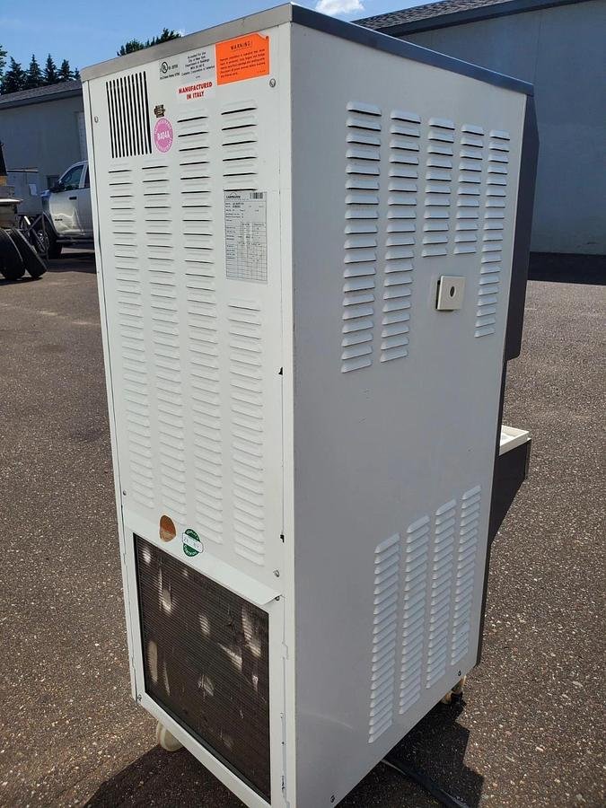 Used CARPIGIANI LB302 RTX-G Ice Cream Gelato BATCH FREEZER 15 Quarts VERY NICE UNIT